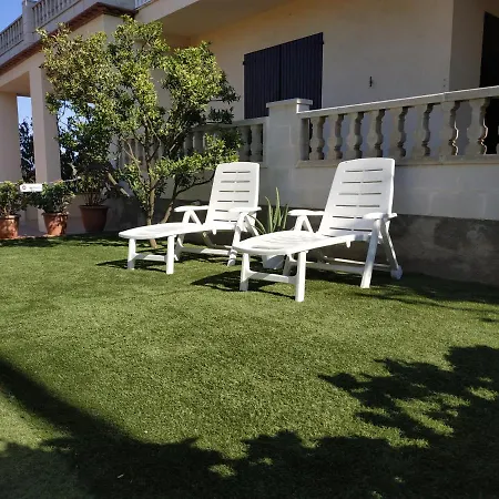 Les Oliveres De L'emporda Apartment