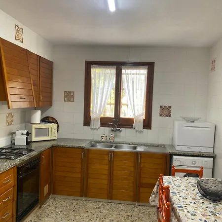 Les Oliveres De L'emporda *